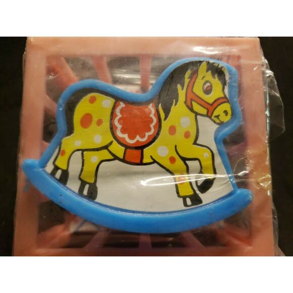 Vintage 1960's Plastic Babies Crib Rocking Horse Set Made in Hong Kong NOS - Picture 2 of 5